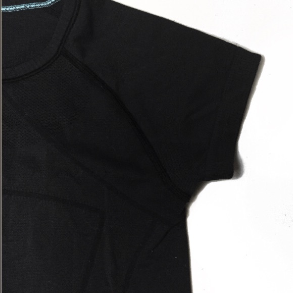 Active Tee - Picture 2 of 8